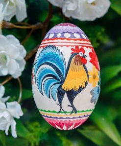 Lowicz goose egg – cutout with a rooster