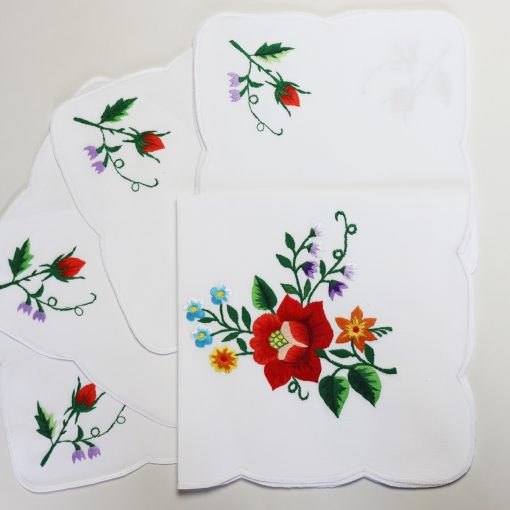Hand-embroidered napkins with beautiful Bouquet with a rose from Lowicz. - Image 2